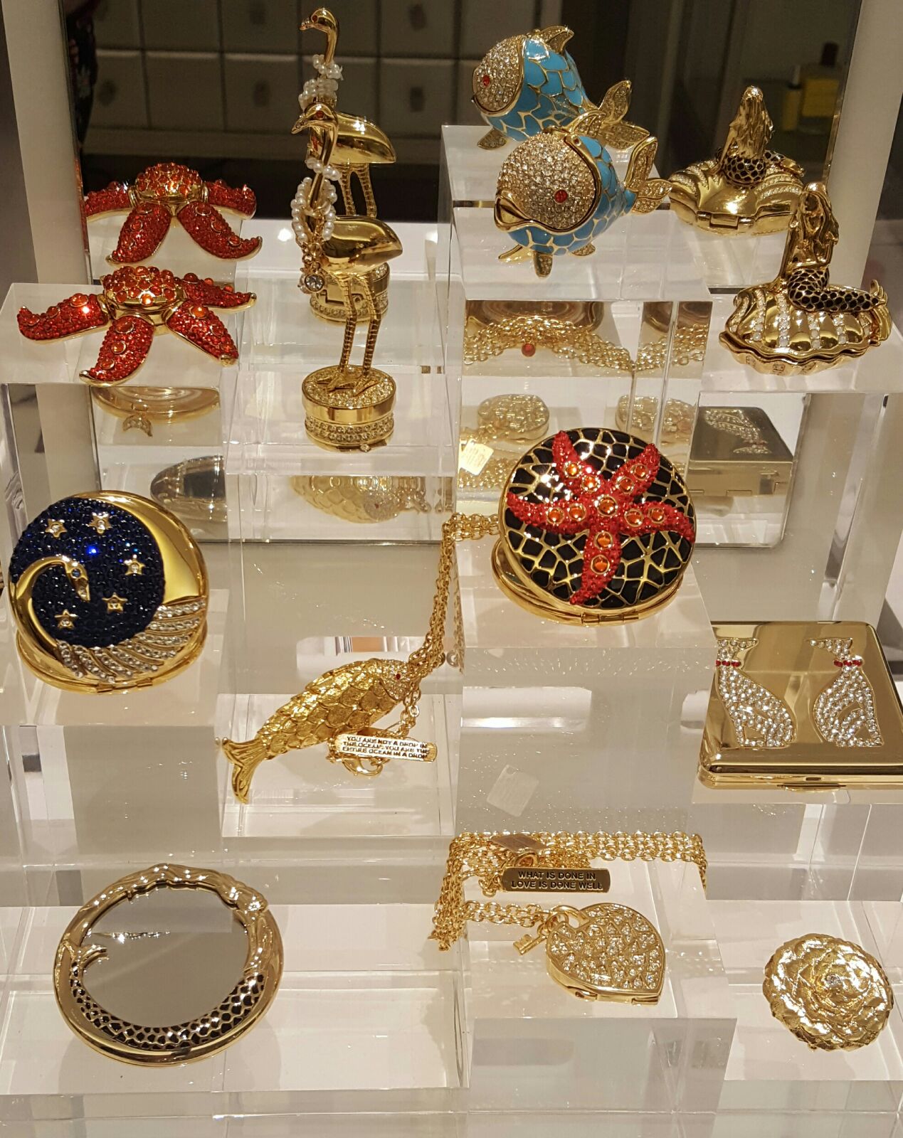 2017_Bergdorf_Goodman_2.jpg